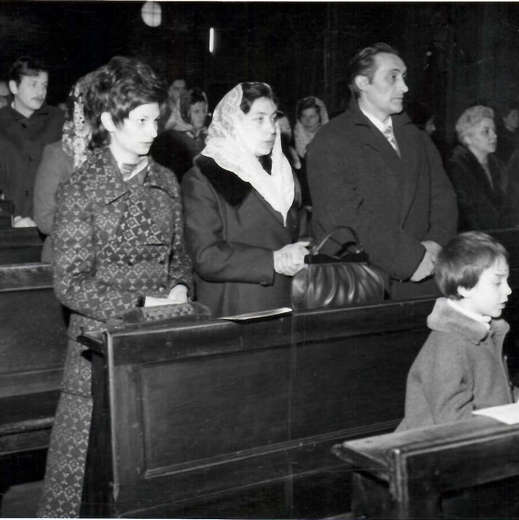 I morti non pagano tasse: Funzione religiosa Santuario Santa Maria delle Grazie chiesa dei padri francescani