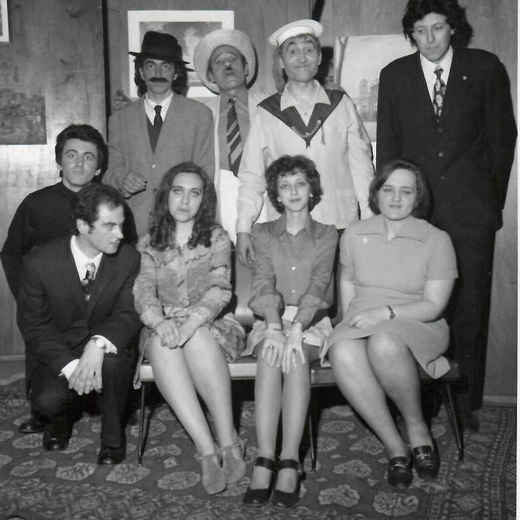 Quel grosso pasticcio giallo: Giancarlo Zelioli, Gabriella Buzzi, Claudia Buzzi, Mariapia Airò, Claudio Marchese, Gino Chimenti, Peppino Malacalza, Beppe Buzzi, Lino Gugliada