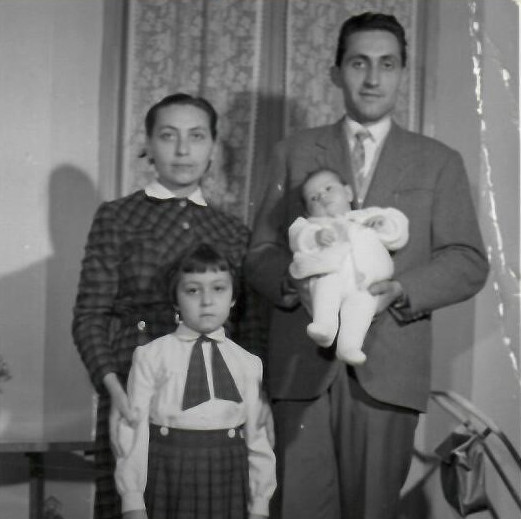 La famiglia Buzzi nel 1957