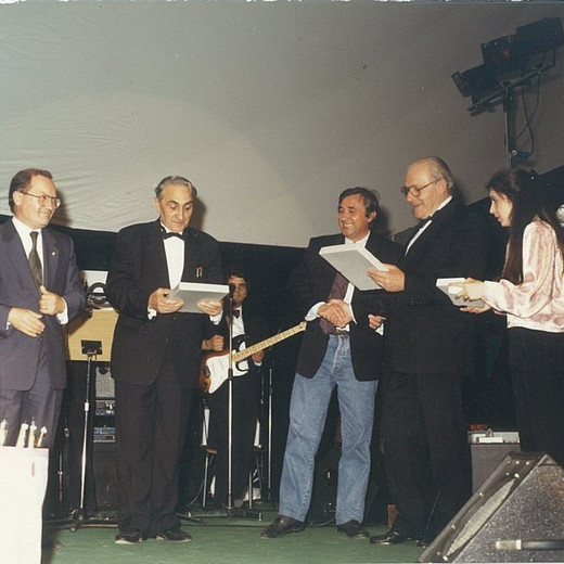 Serata d’onore: Sindaco Giovanni Libardi, Beppe Buzzi, assessore alla cultura Sergio Vitellini, Peppino Malacalza, Melida Pozzi