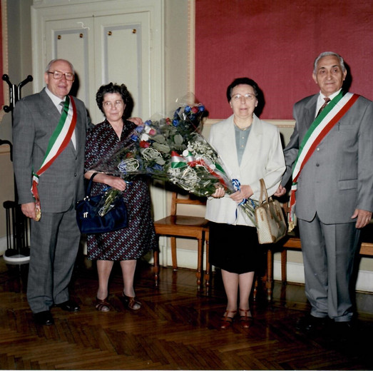 Festeggiamenti per la nomina di Sindaci di Voghera per un giorno: Peppino Malacalza con la moglie Fernanda Barzè, Beppe Buzzi con la moglie Franca Ricci